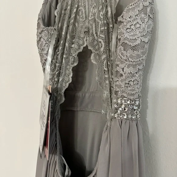 NWT Macy’s Emerald Sundae Gray maxi dress size Small, V neckline, front slit - Picture 7 of 15